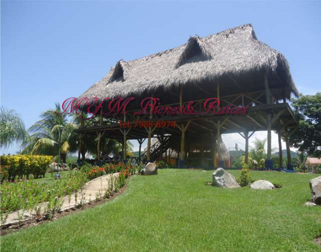 Se vende casa de playa en residencial privada san blas, la libertad en